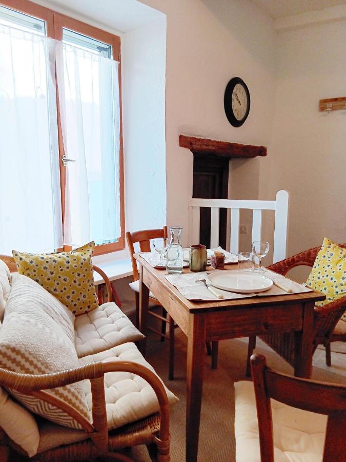 La Petite Romance - Gite 3 Etoiles Siran Exterior foto
